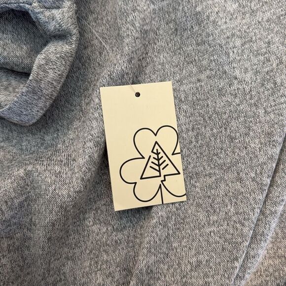 Clover + Pine 3 Patterned Rabbit Tee - Picture 6 of 9